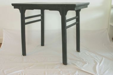 Lacquered Wine Table 清初漆酒桌
