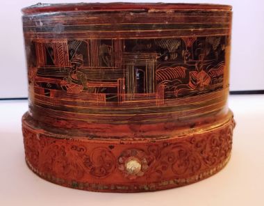 Burmese Lacquer and Thayo Box