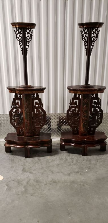 Pair Chinese Lantern Stands 一對中國燈架