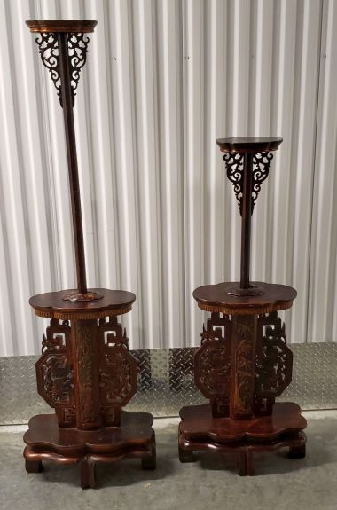 Pair Chinese Lantern Stands 一對中國燈架